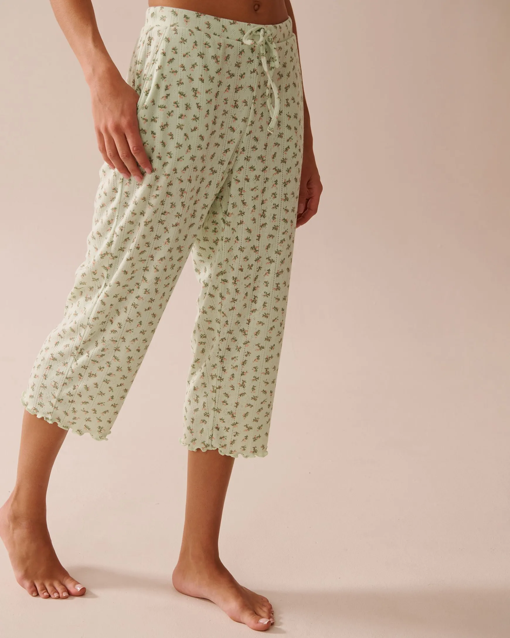 Ditsy Floral Print Lettuce Edge Pointelle Pajama Capris