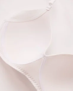 Lightly Lined Wireless Sleek Back Bra