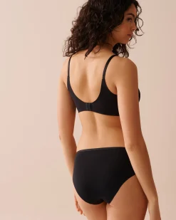 Lightly Lined Wireless Sleek Back Bra