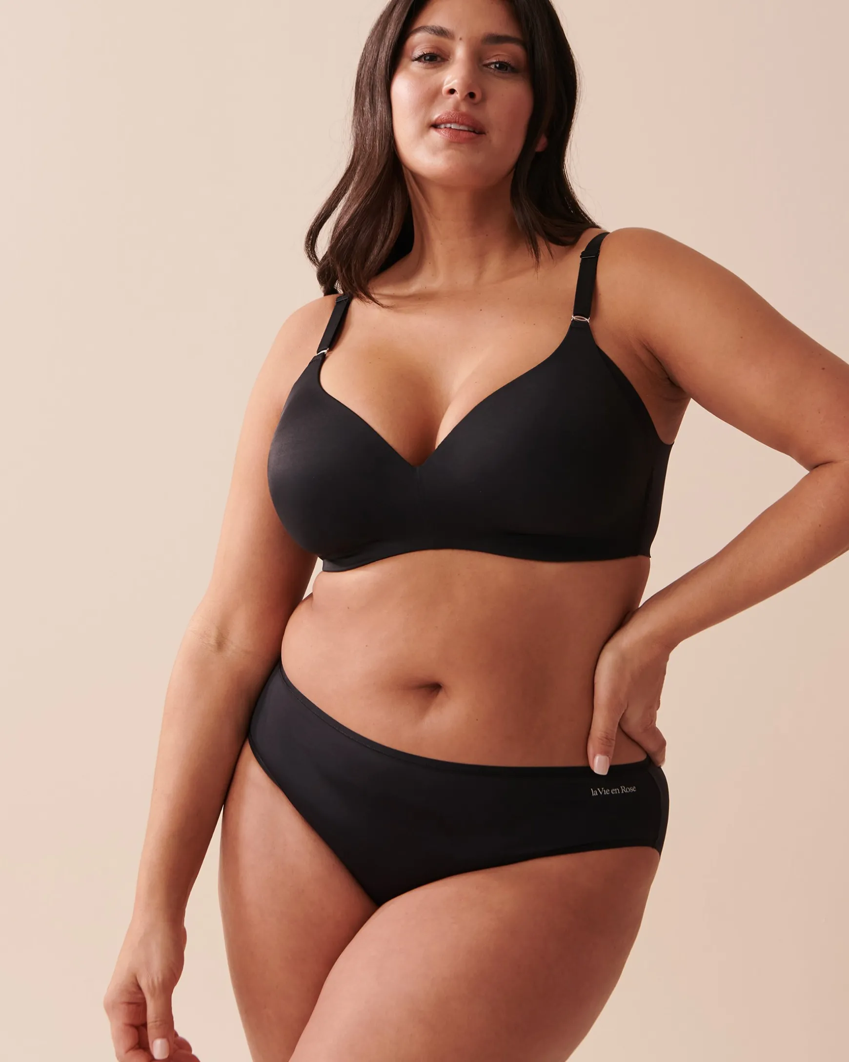 Lightly Lined Wireless Sleek Back Bra