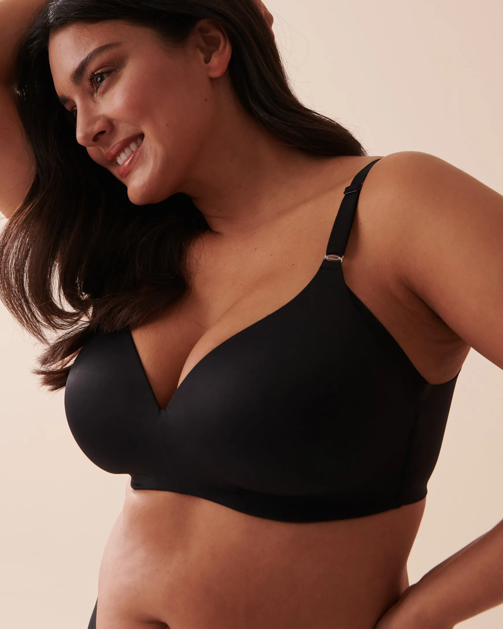 Lightly Lined Wireless Sleek Back Bra